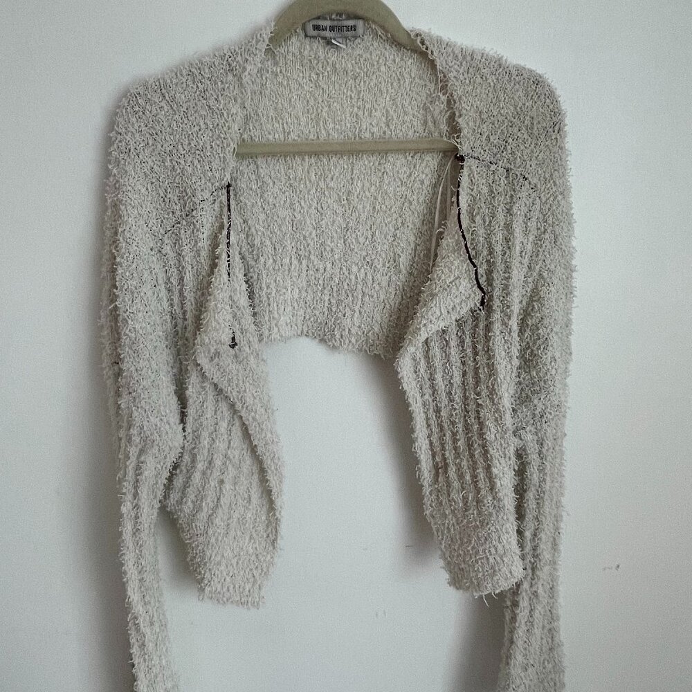 Urban Outfitters White Fluffy Cropped Bolero Ballet-Core Size S